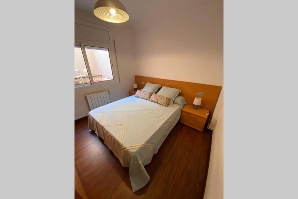 Apartamento Primera Linea Mar Cambrils Cerca Puerto Exterior foto